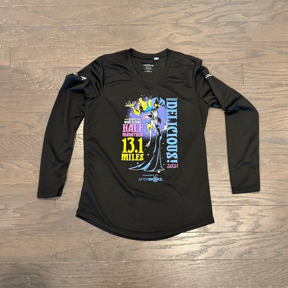 RunDisney 2021 Wine & Dine Half Marathon Yzma Kronk Shirt Black Small 13.1 Miles